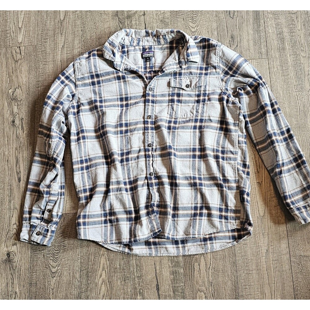 Patagonia Men’s Fjord Flannel Plaid Shirt Men’s Xl. Patagonia. Cotton Shirt
